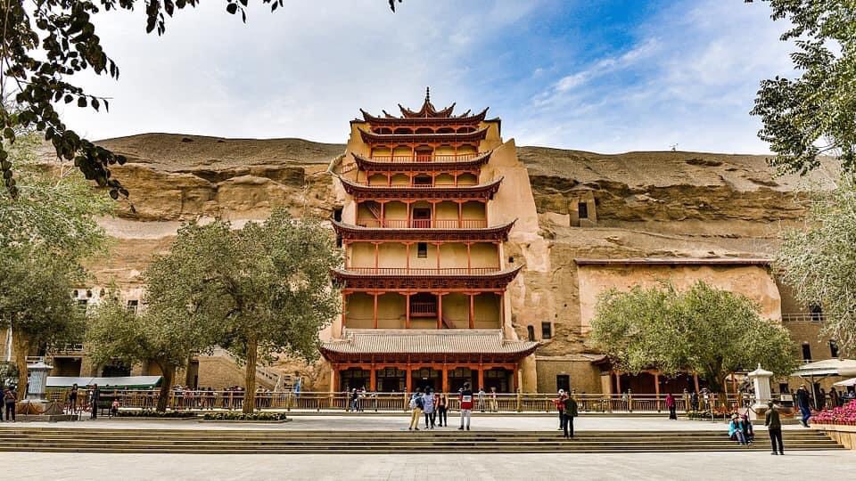 MÙA THU TÂY AN - CAM TÚC ĐẸP LÃNG MẠN THẾ NÀO KHI RỪNG HỒ DƯƠNG KHOÁC ÁO VÀNG RỰC RỠ TOUR CON ĐƯỜNG TƠ LỤA HÀ NỘI TÂY AN ĐÔN HOÀNG THÁP ĐẠI NHẠN MINH CÁT SƠN NGUYỆT NHA TUYỀN NÚI CẦU VỒNG 8 NGÀY 7 ĐÊM TỪ HÀ NỘI 
